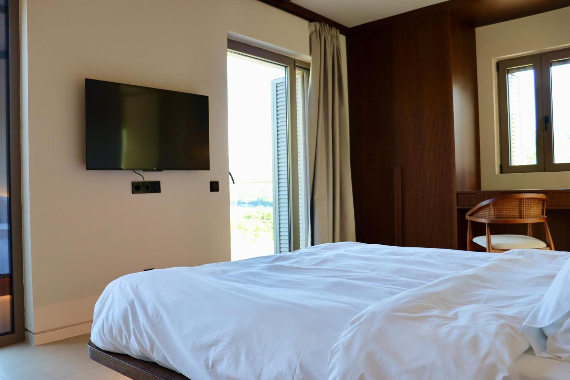 Amphitheatro Boutique Hotel Katomerion Екстериор снимка